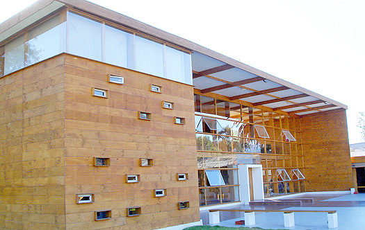 https://arauco-qas.arauco.com/peru/wp-content/uploads/sites/22/1970/01/02-36939-Biblioteca-Univ-del-Mar.jpg